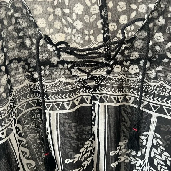 NWOT Free People Yo Yo Geo Blouse Black White Sheer Sz XS - Picture 4 of 6